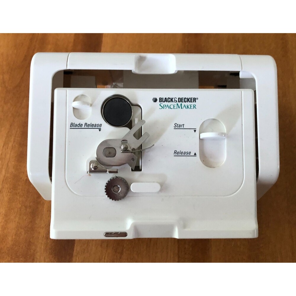 Black & Decker SpaceMaker Can Opener EC600 Under Cabinet Compete w/ Box & Mount - Picture 4 of 10